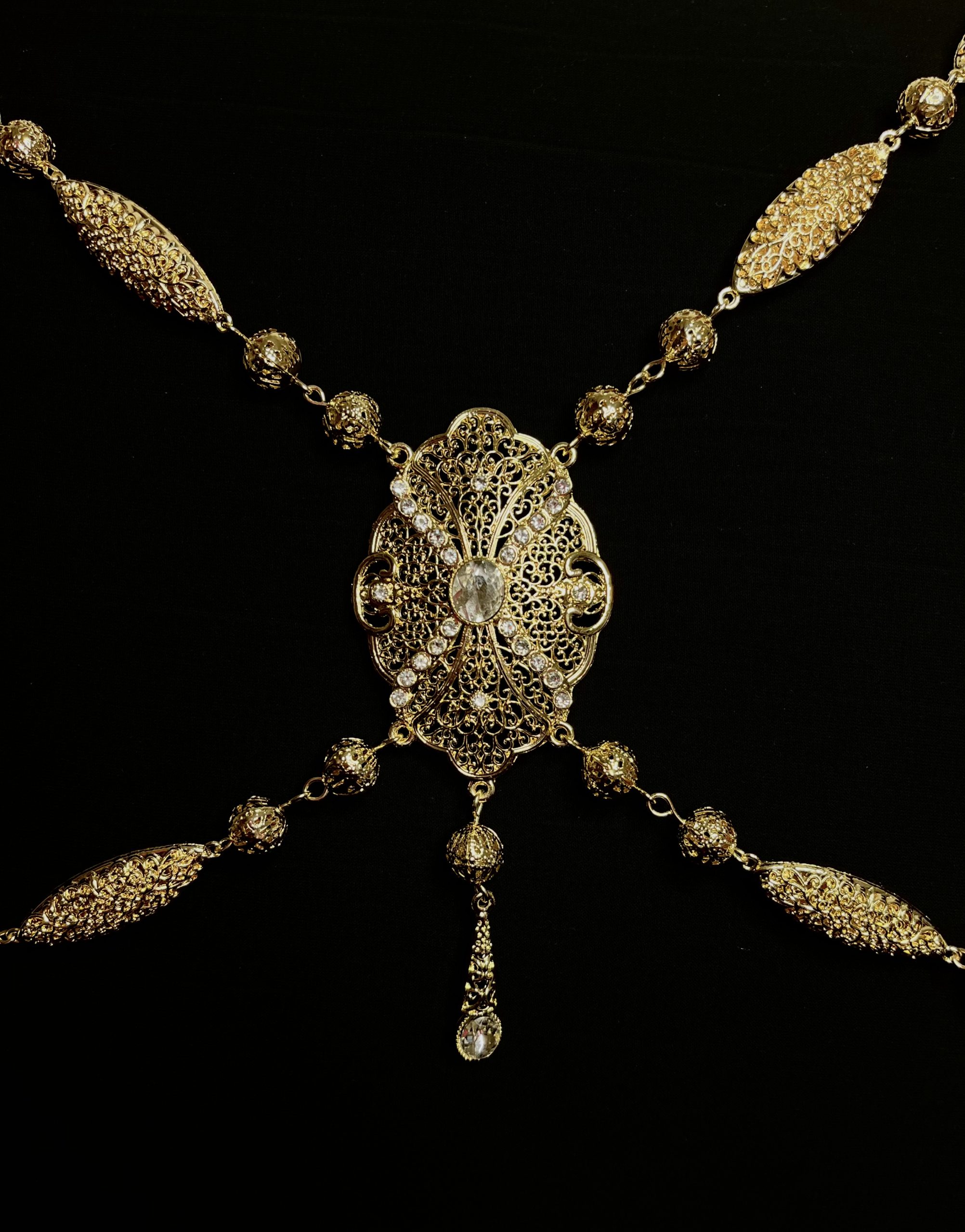 COLLIER DE DOS DORÉ